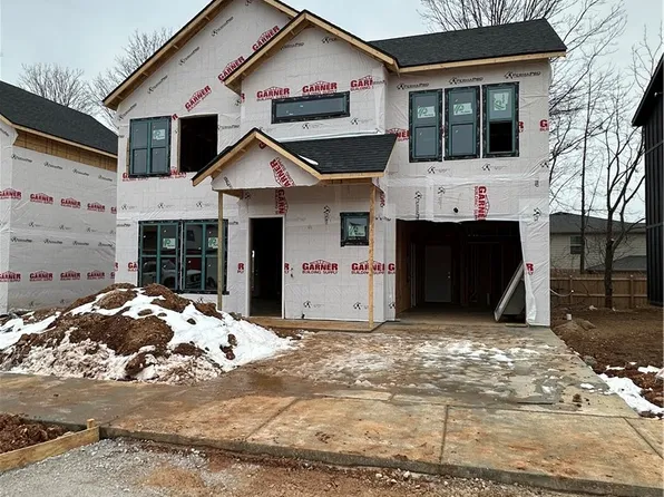 2616 W Berkley Ave, Rogers, AR 72758