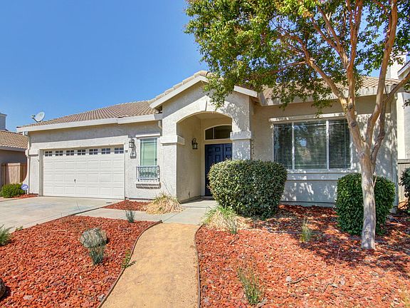 2nd image of 281 Bill Bean Cir