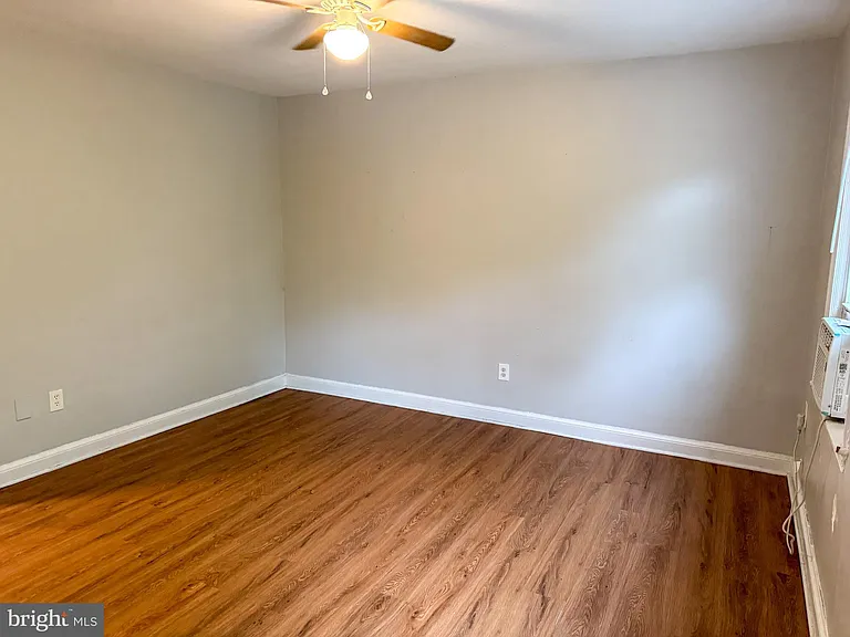 102 O St SW #2 — Photo 6