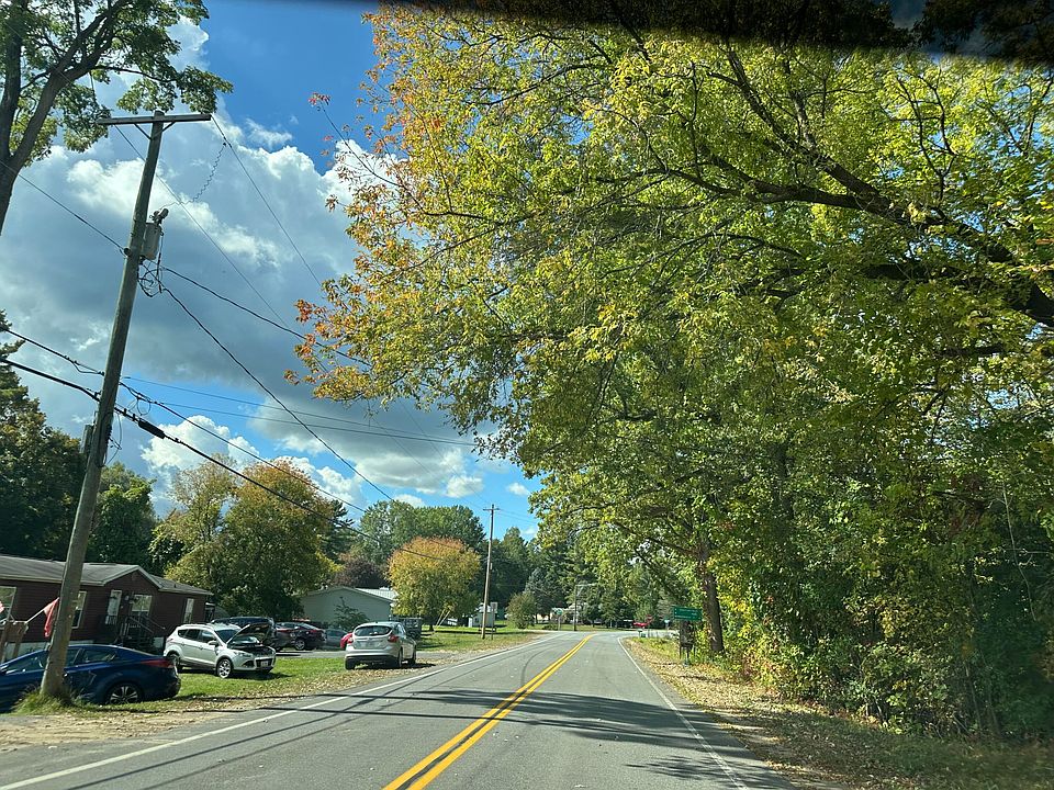2nd image of 659 Salmon River Rd