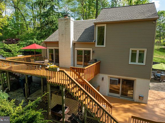 4th image of 644 Pancoast Ln
