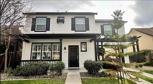 1311 Gianna Ln Photo 1