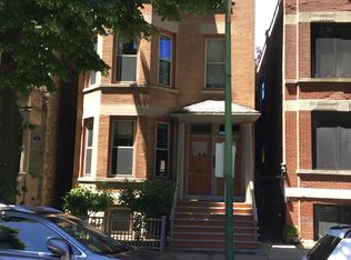 916 N Winchester Ave #3, Chicago, IL 60622