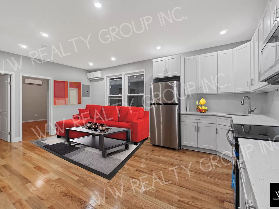 1st image of 3014 Bronxwood Ave #B