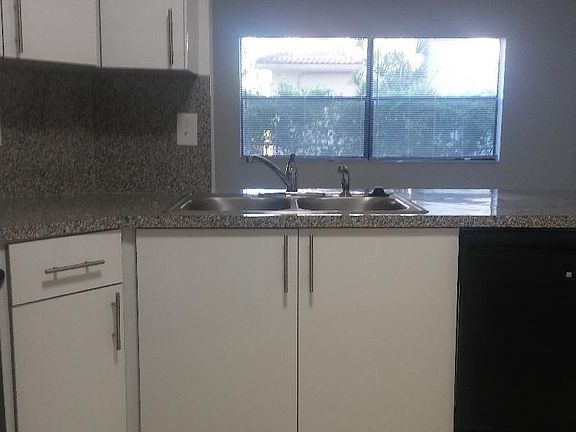 3rd image of 2386 Coral Springs Dr #2386