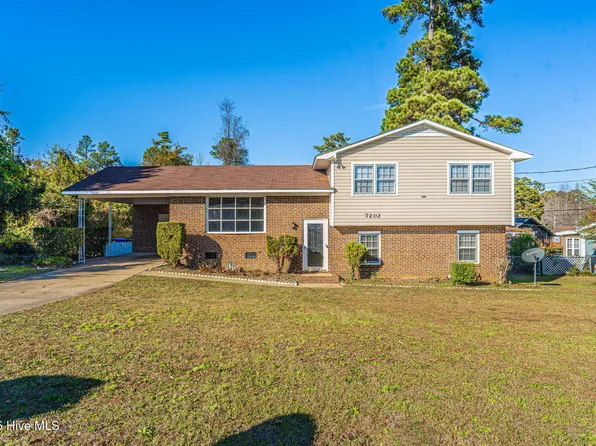 7202 Standish Court, Fayetteville, NC 28303