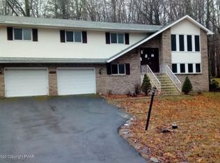 1113 Cobblewood Rd, Newfoundland, PA 18445