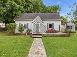 306 N Main St, Cornersville, TN 37047
