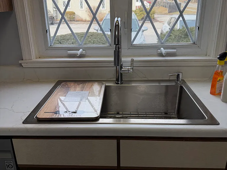 139 Broadway #13 — Photo 25