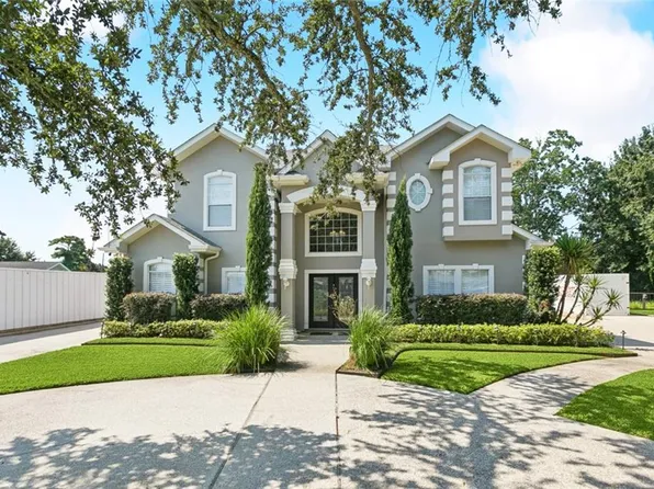 710 N Claiborne St, Chalmette, LA 70043