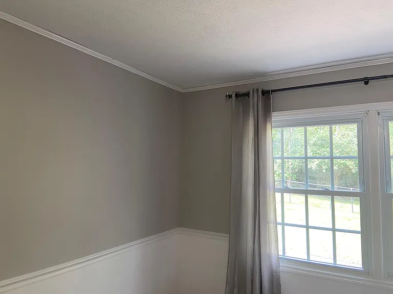 30 Clayburne Blvd — Photo 9