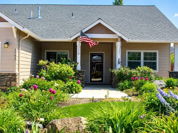 1752 NW Upas Ave, Redmond, OR 97756