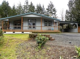 100 E Savage Ln, Grapeview, WA 98546