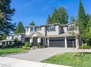 10420 NE 112th St, Kirkland, WA 98033