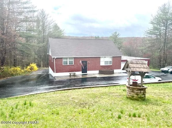 286 Bear Medicine Cir, Effort, PA 18330