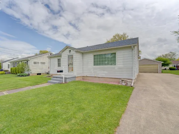 419 Kinney St, Bellevue, OH 44811