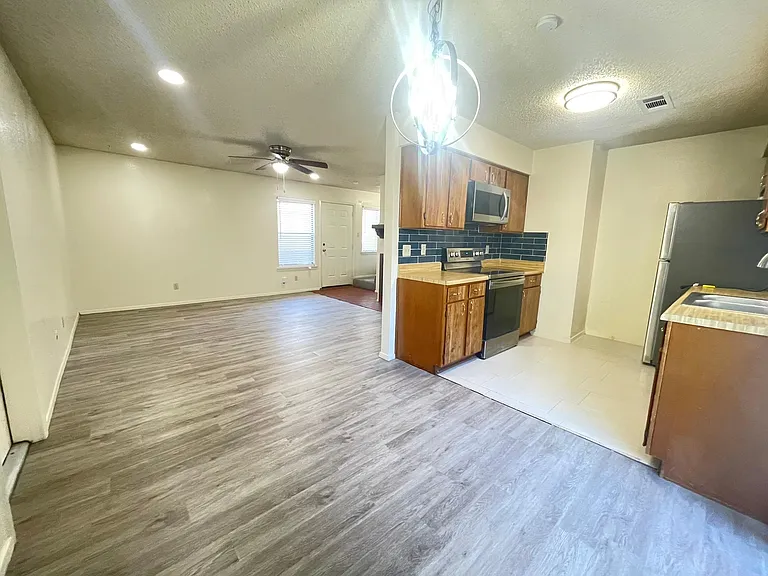 636 Ridgeline Dr #636 — Photo 3