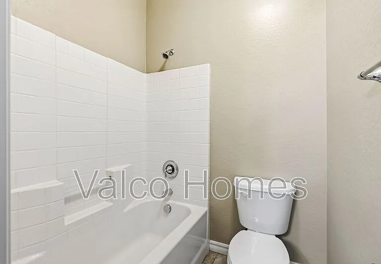 2717 E Ficus Way — Photo 22