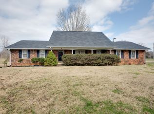 75 McAlister Rd, Fayetteville, TN 37334