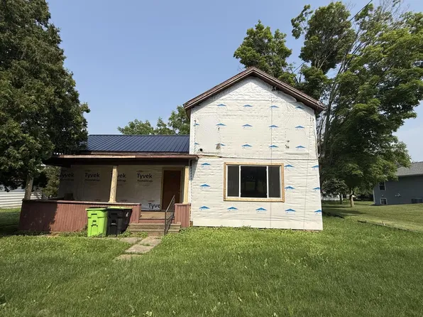 815 East Center STREET, Chilton, WI 53014