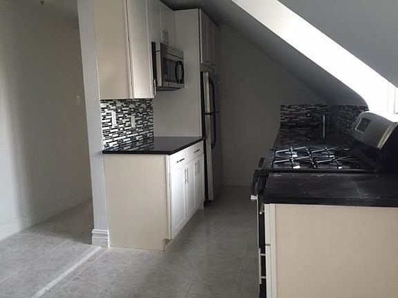 5th image of 2251 80th St APT 3