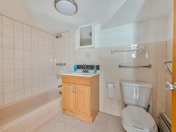 1270 Ovington Avenue image 16 of 20