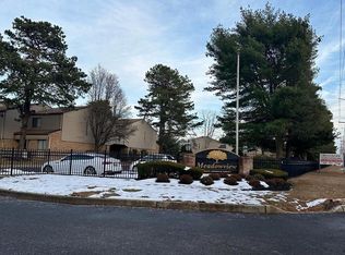 1801 Egg Harbor Rd APT 105, Lindenwold, NJ 08021