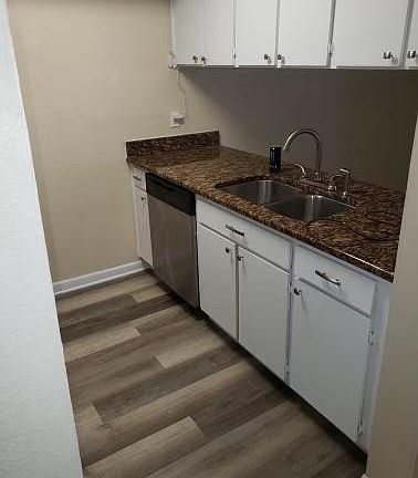 5th image of 3105 W Horatio St Unit 24