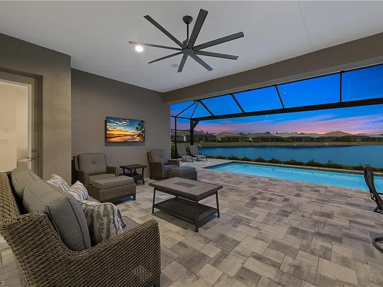 14265 Laguna Springs Ln — Photo 29