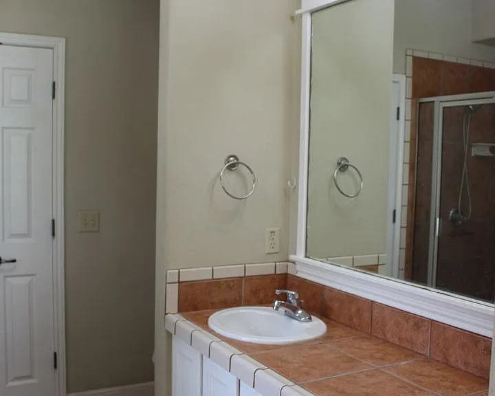 3 Honeysuckle Ln — Photo 8