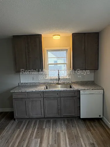 4534 Zane Ave N Photo 1
