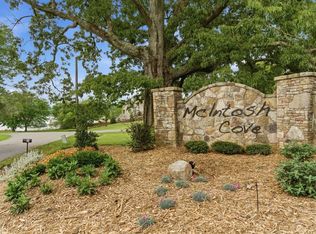 25 McIntosh Cir, Hayesville, NC 28904