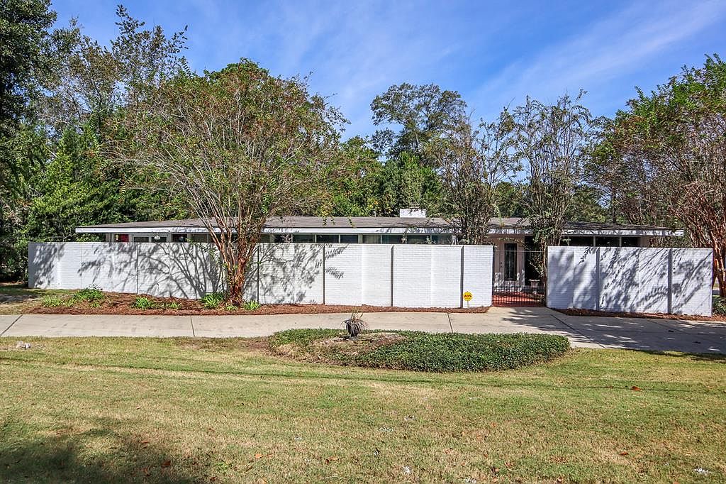 1722 Choctaw St, Dothan, AL 36303 MLS 193962 Zillow