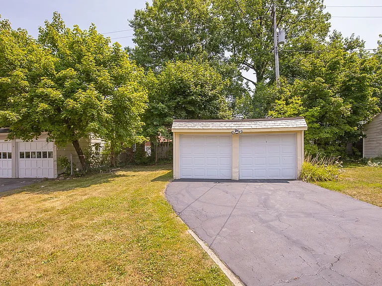 3715 Avalon Rd — Photo 34