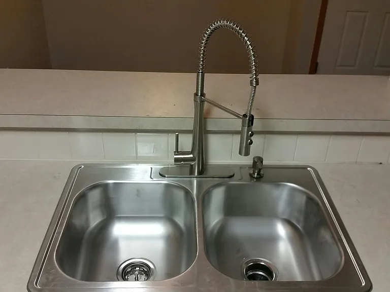 4245 Boardwalk Dr #B4 — Photo 10