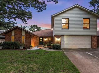 4002 Double Oak Ln, Irving, TX 75061