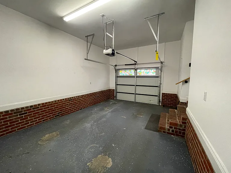2317 Chelsea Dr NW — Photo 12