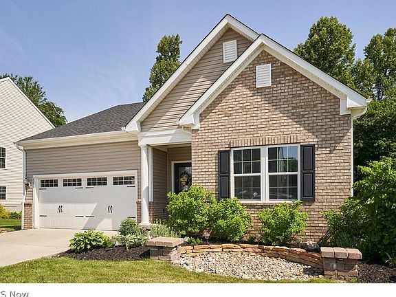 2nd image of 2289 Tart Cherry Ln