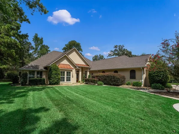 9135 Grand Lake Estates Dr, Montgomery, TX 77316