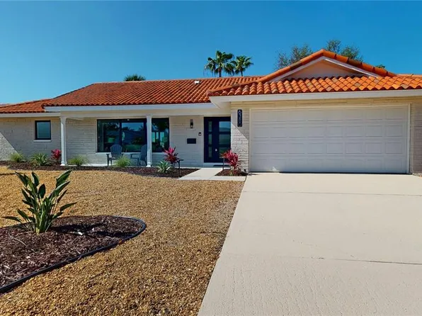 6380 3rd Palm Point St, Saint Petersburg, FL 33706