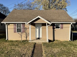 811 17th Ave E, Springfield, TN 37172