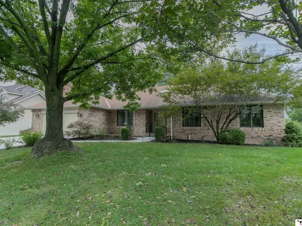 8239 Dorset Dr, Lincoln, NE 68510