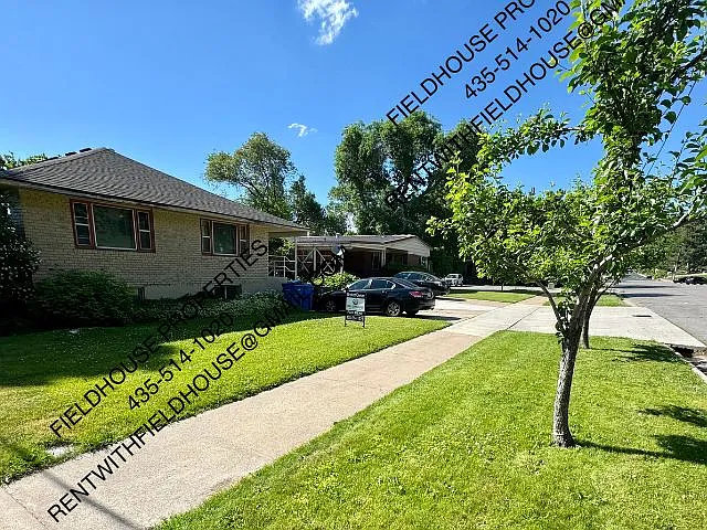 425 N 700 E #2 — Photo 1