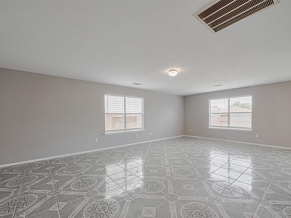 5th image of 9926 Myrtle Field Ln