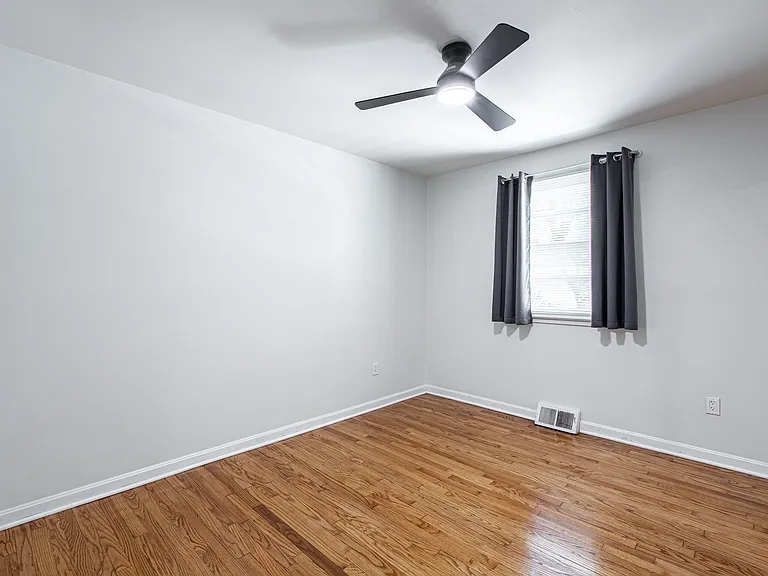 432 N Patrick St — Photo 15
