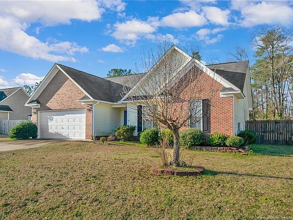 3rd image of 204 Wildwood Dr