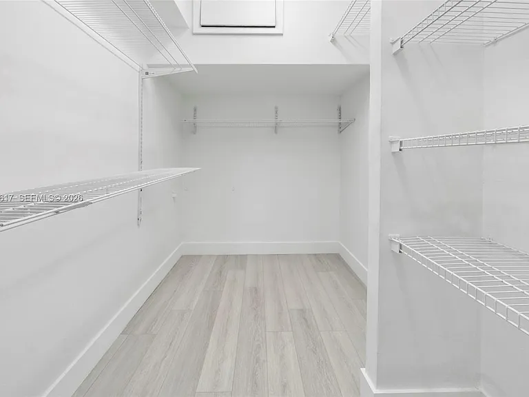 7525 Adventure Ave — Photo 31