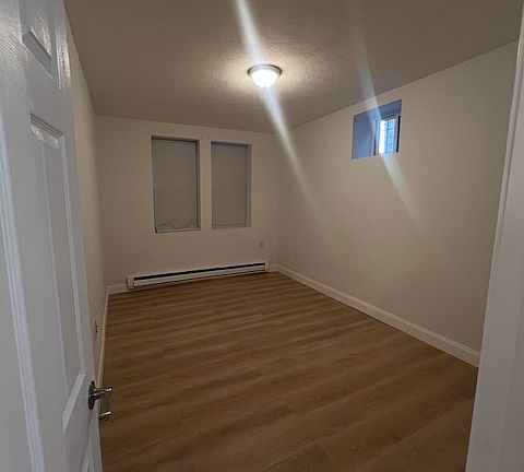 3rd image of 111 Norway St APT B3