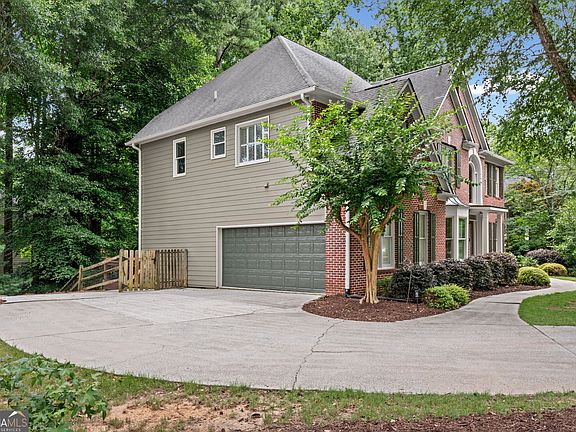 2nd image of 10565 Cauley Creek Dr