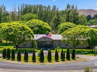 760 S Jade Way, Hammett, ID 83627